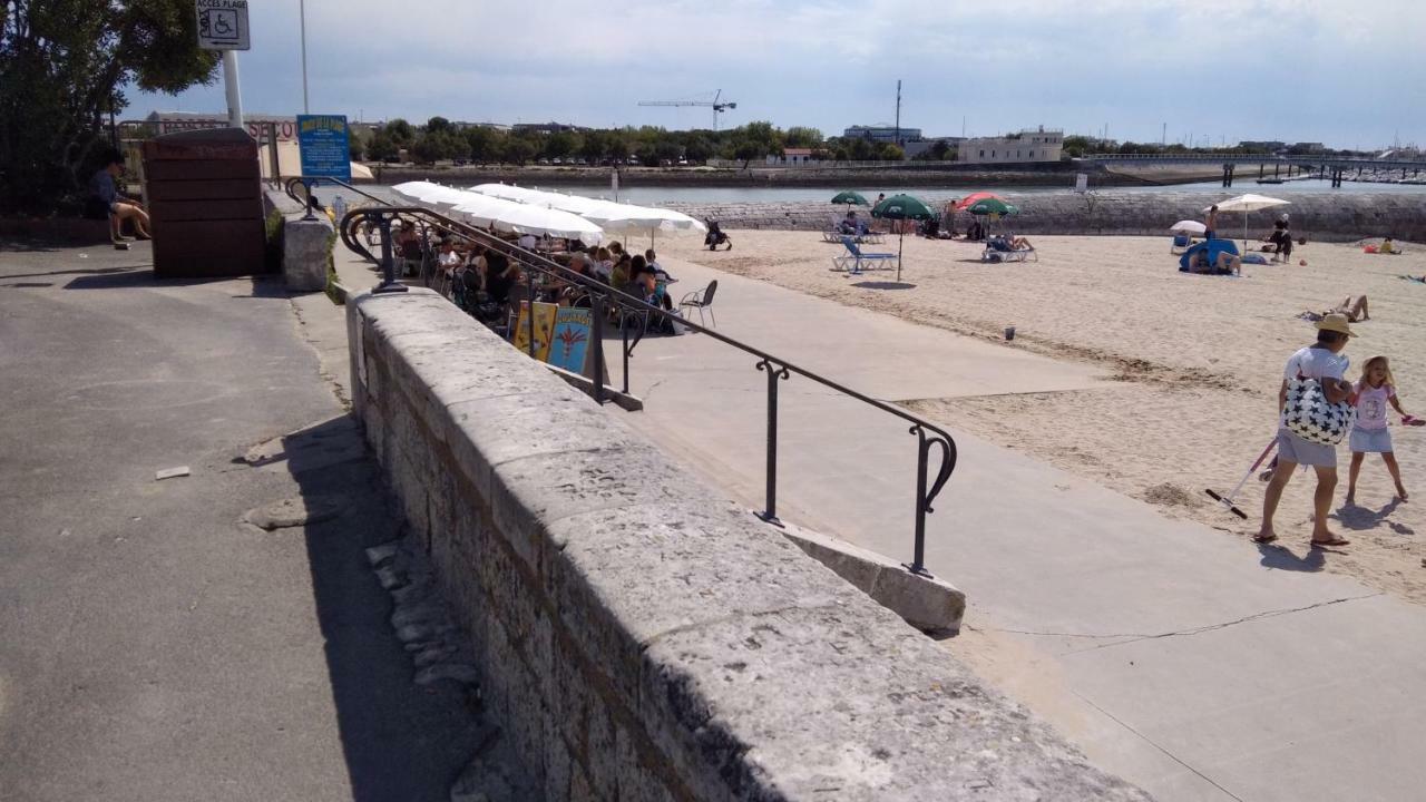Апартаменты Sur Le Vieux Port, Centre De La Rochelle Ла-Рошель Экстерьер фото